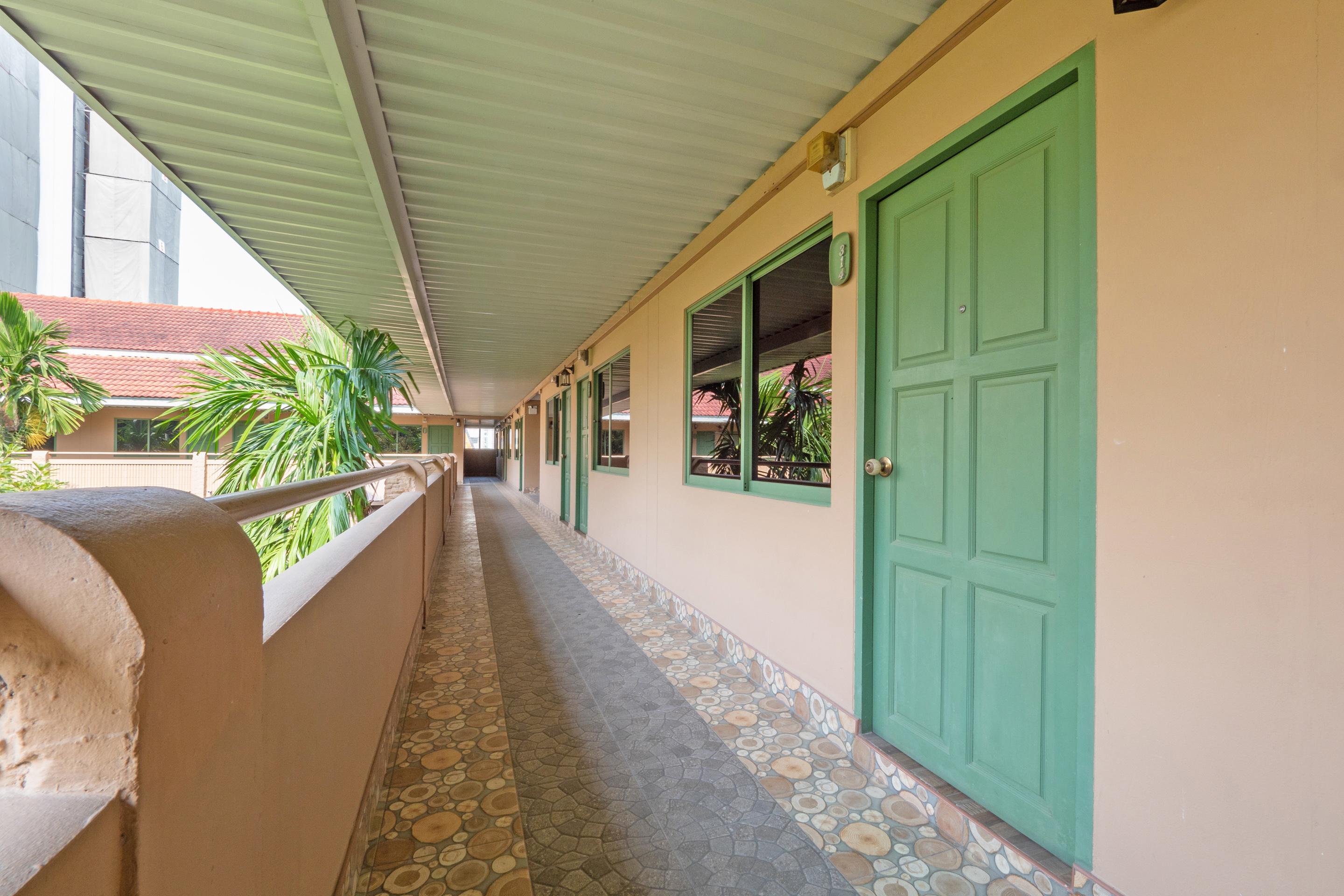 The One Sabai Living Pattaya Hotel Exterior photo
